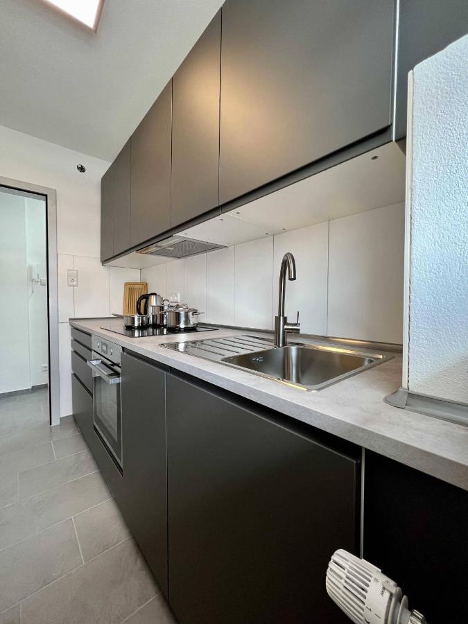 Nujen- Hotel Und Apartment Stuttgart Zuffenhausen מראה חיצוני תמונה